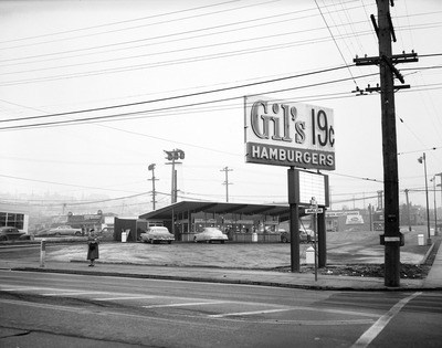 Hamburger stand in West Seattle in 1955.Seattle Municipal Archives Item 168530