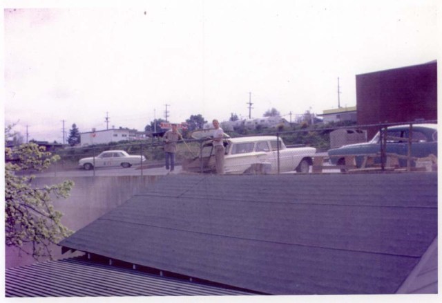 A 1960 view of Sateway, taken over the roof of 3603 NE 75th Street, the house behind the store. The photo shows Safeway positioned at 35th Avenue NE with access on the sides. Photo courtesy of Don Morgan.