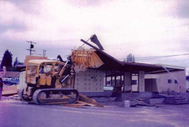 The Wedgwood Dairy Queen was torn down in the summer of 1964. Photo courtesy of Don Morgan.