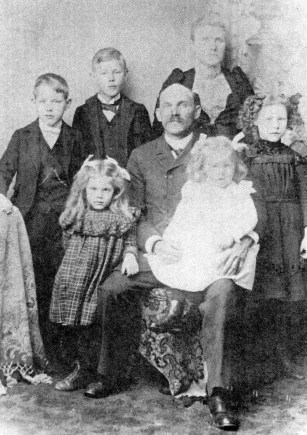 Gerhard and Dorothea Ericksen family in the early 1900's. The Ericksens had ten children of whom five lived to adulthood. Photo courtesy of Bothell Historical Society.