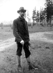 Professor Edmond S. Meany in hiking outfit at age 44 in 1906. UW Special Collections Photo 2116.