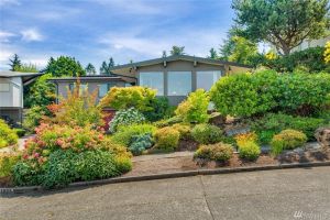 Inverness house built 1977 at 4933 NE 86th Street